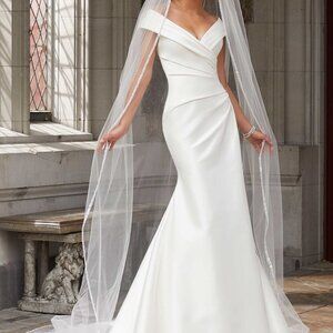 Mori Lee Stacey Beautiful Off-the-Shoulder Satin Fit and Flare Wedding Dr Size 6